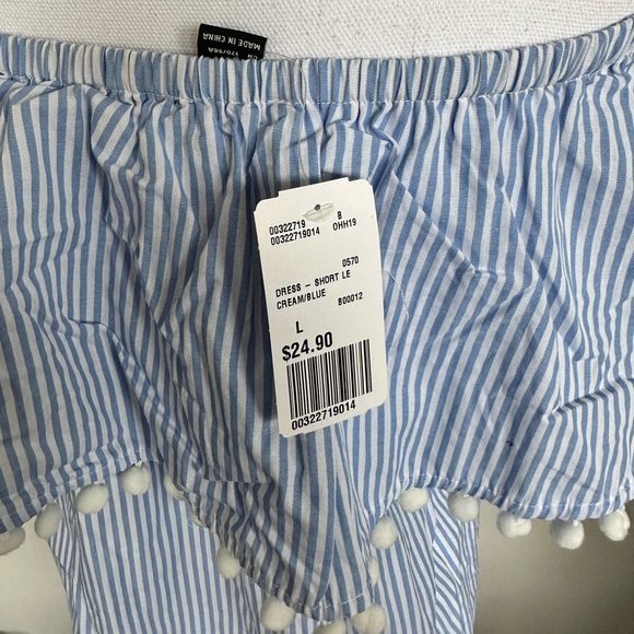 FOREVER 21, Pinstripe off the shoulder dress with poms - Picture 3 of 3
